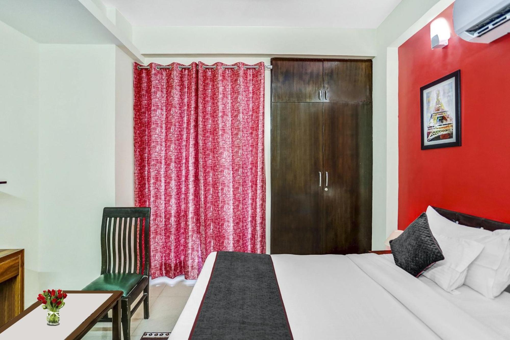 Townhouse Rumaisa Indirapuram Luaran gambar